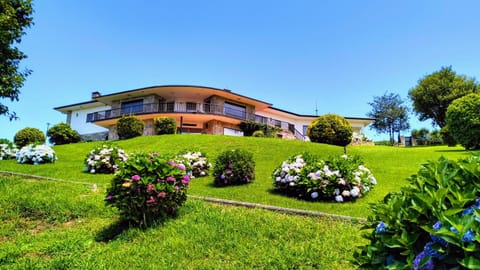 Property building, Garden, Garden view