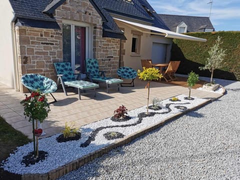 Patio, Garden, Garden view