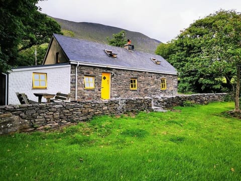 Cottage Skelligs Coast, Ring of Kerry House in County Kerry