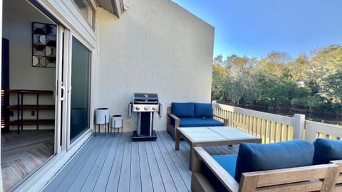 Patio, BBQ facilities, Balcony/Terrace