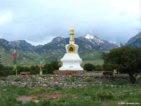 Stargate Room 2 Apartment in Crestone