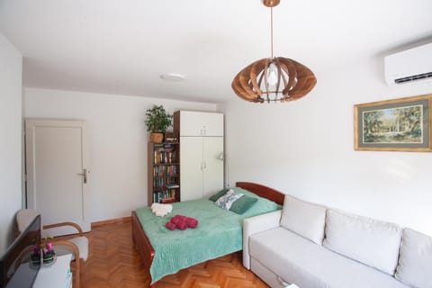 Apartment Lea Apartment in Belgrade