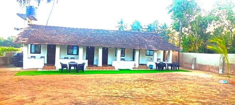 Property building, Garden