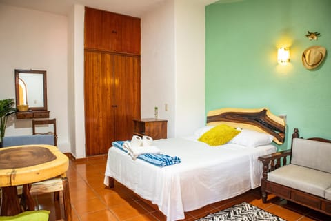 Bed, Photo of the whole room