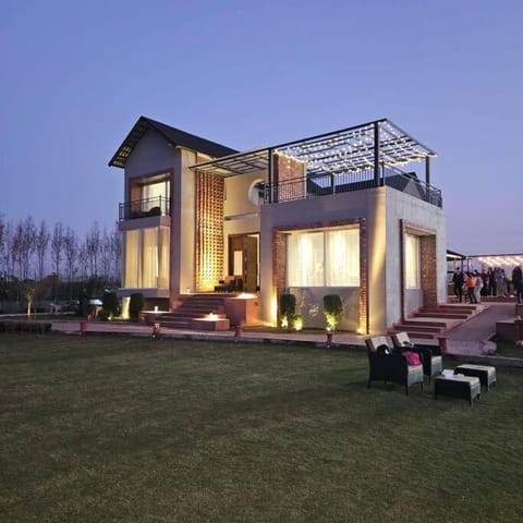 Property building, Night, Garden view