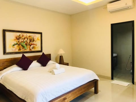 Bed, Bedroom, air conditioner