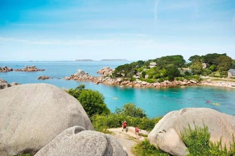 Appartement neuf Côte de Granit Rose - Ploumanac'h Apartment in Perros-Guirec