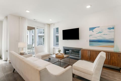 TV and multimedia, Balcony/Terrace, Living room