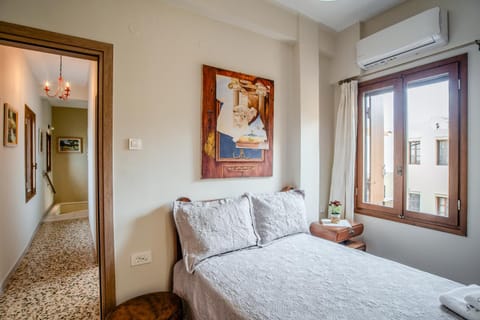 In Heart of Old Town w. Venetian Port Views Apartment in Chania