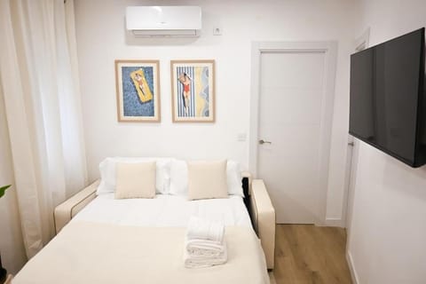 For You Rentals Espléndido Apartamento TEMPORAL de tres Dormitorios BEI41 Apartment in Madrid