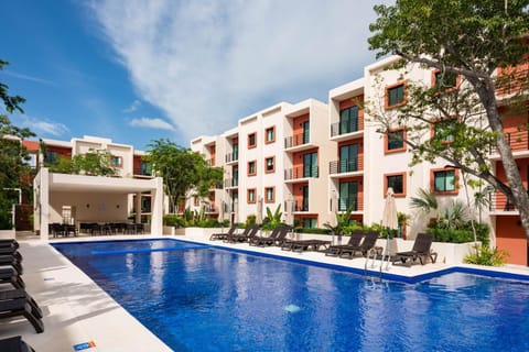 Pool view, Swimming pool
