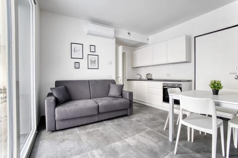 Living room, kitchen