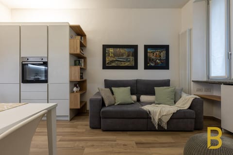 Kitchen or kitchenette, Living room, Seating area, internet, pet friendly