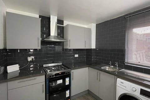 Kitchen or kitchenette, minibar, pet friendly, stove, washing machine, dryer