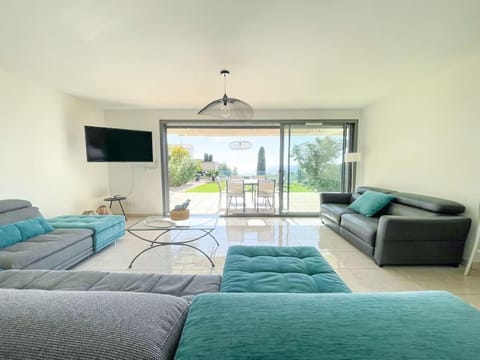 Le Romarin - Clim - Vue mer et Jardin - 3 Chbres Apartment in Cassis