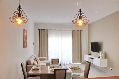 TV and multimedia, Living room, Dining area