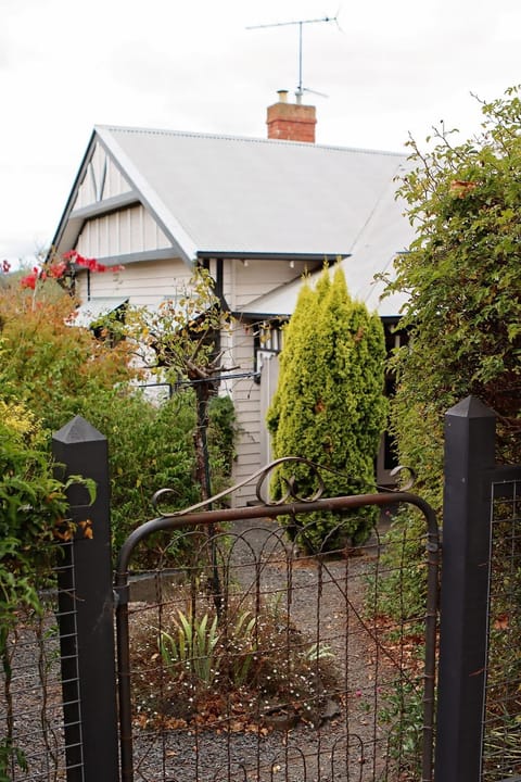 Property building, Garden, Garden view