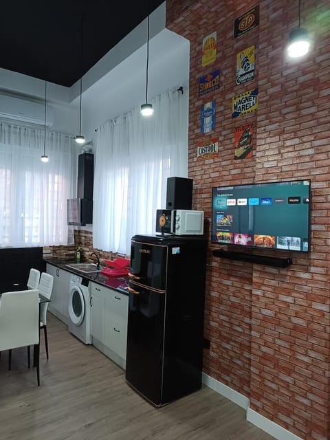 TV and multimedia, Kitchen or kitchenette, minibar, washing machine, dryer