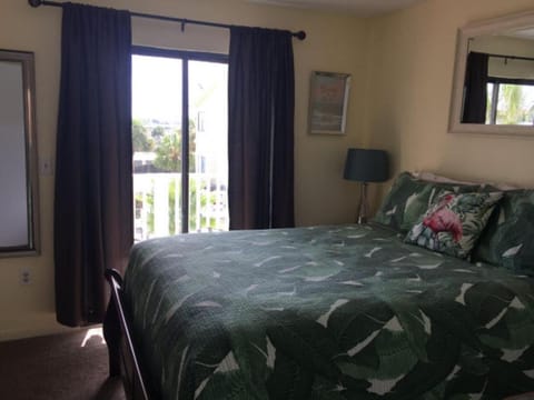 Beach Place Seconds to Beach 23 Apartment hotel in Panama City Beach