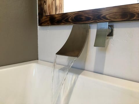 Our Little Patch of Heaven Cottage East Zion House in Glendale