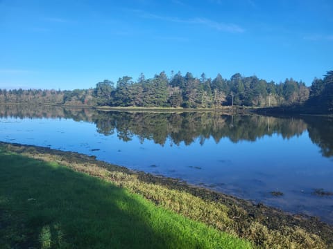 Property building, Hiking