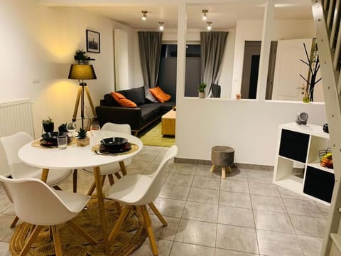 Très belle maison d’hôte de 2 chambres à Obourg Apartment in Hauts-de-France