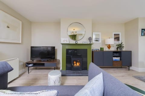 The Burrow Apartment in Dingle