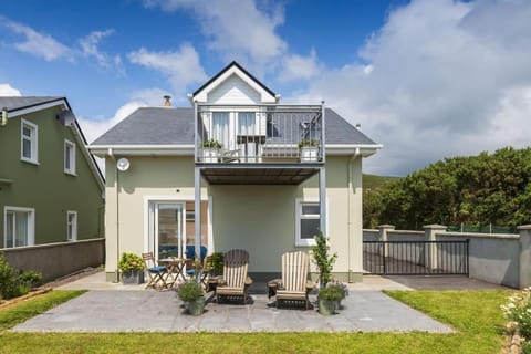 The Burrow Apartment in Dingle