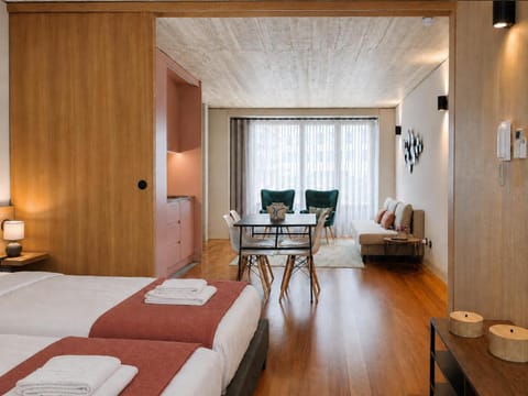 Bedroom, Area and facilities