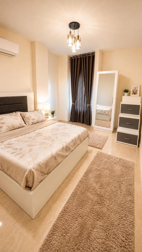 Bed, Bedroom, air conditioner
