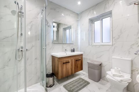 Luxurious, Spacious Apartment in Swieqi Apartment in Saint Julians