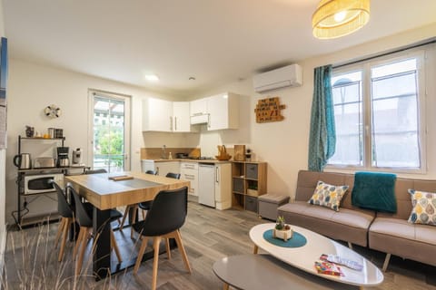 Property building, Living room