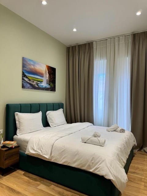 Bed, View (from property/room), Photo of the whole room, Bedroom, towels