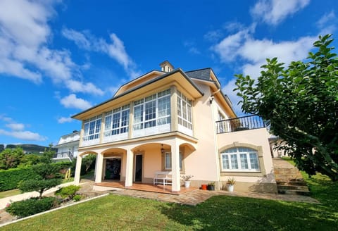 Property building, Off site, Garden