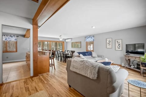 Gilford Family Retreat House in Belmont