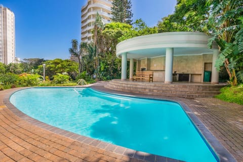 Garden, Swimming pool