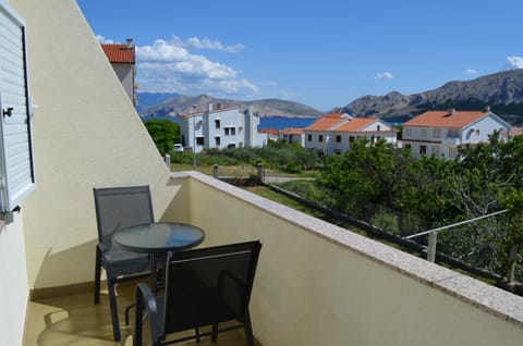Day, View (from property/room), Balcony/Terrace, Mountain view
