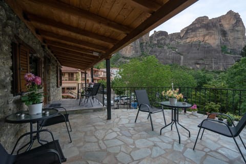 Voulas Traditional House Meteora 3 Bed and Breakfast in Kalabaka