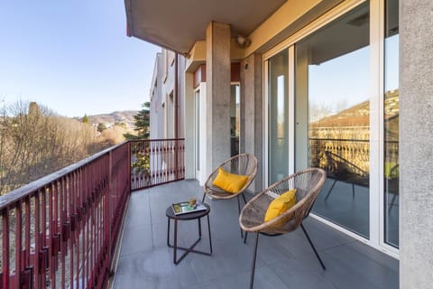 Natural landscape, Balcony/Terrace, Mountain view