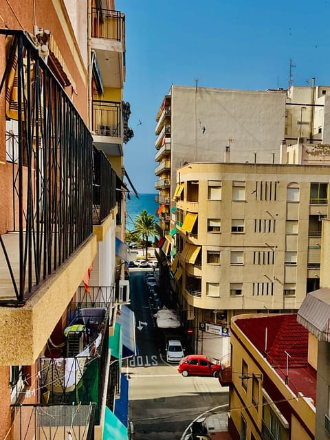 Day, Neighbourhood, Sea view, Sea view, Street view, Location