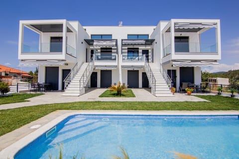 Property building, Swimming pool