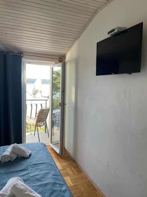 Bed, View (from property/room), Bedroom, Sea view