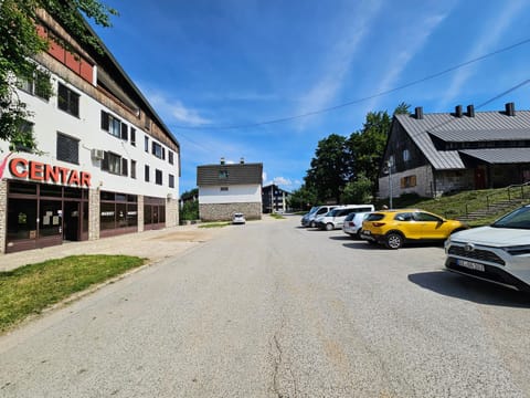 Sreća Plitvice Apartment in Jezerce