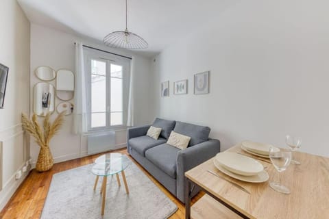 Le Cocon Parisien - 3 min métro Apartment in Vincennes