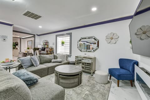 Waterfront Slidell Home with Patio 3 Mi to Beach! House in Eden Isle