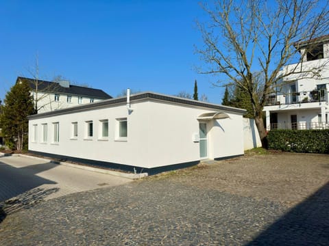 Property building, Parking