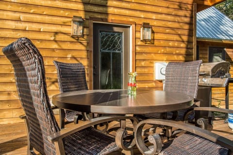 Antelope Trail Lodge House in North Lawrence