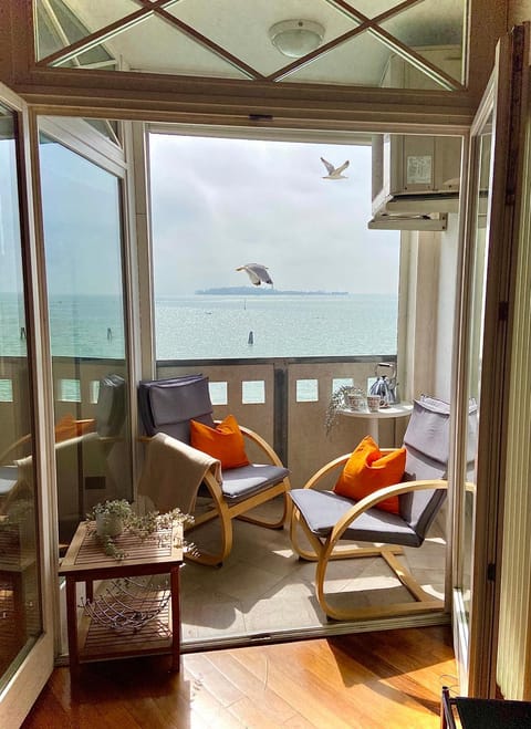 Natural landscape, View (from property/room), Balcony/Terrace, Sea view