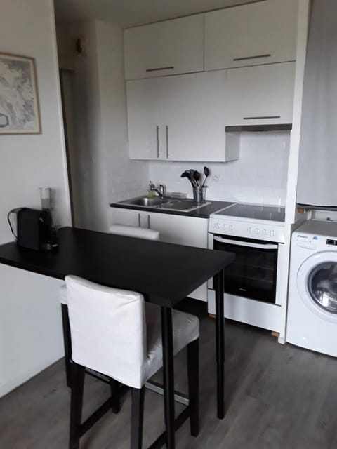 Appartement à 100 mètres de la plage Apartment in Normandy