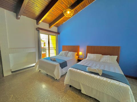 Bed, Photo of the whole room